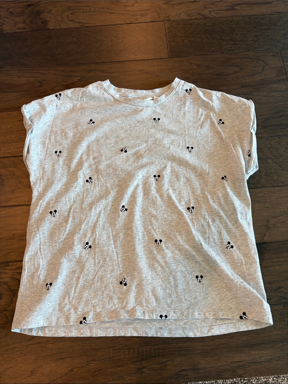 Disney H&M Mickey Print T Shirt Sz L